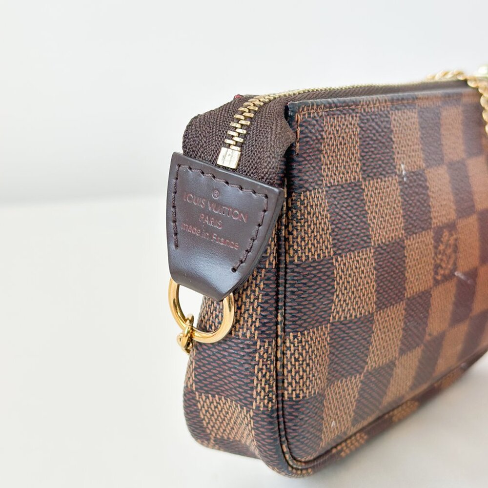 Louis Vuitton Mini Pochette Accessoires Damier Ebene - Picture 9 of 10